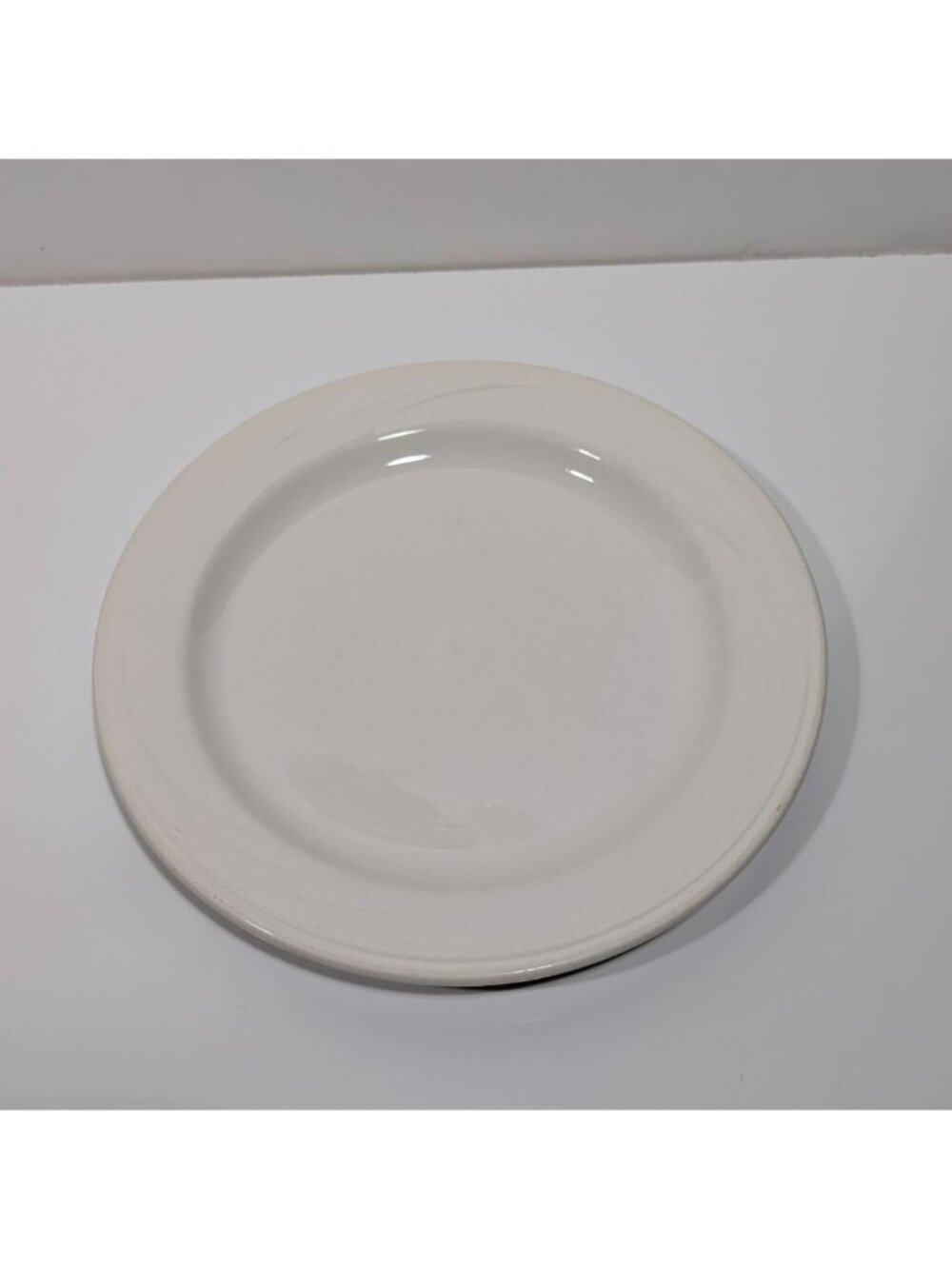 Syracuse China Cascade 9.75" White Ceramic Dinner Plate